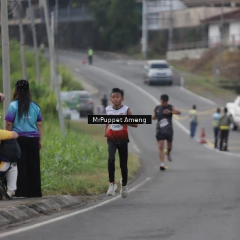 Runner Photo 5955960