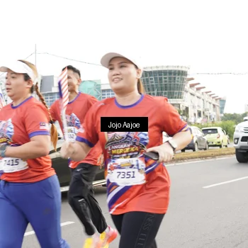 Runner Photo 5956071