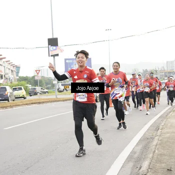 Runner Photo 5956072