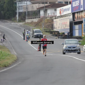 Runner Photo 5956123