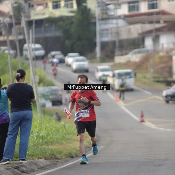 Runner Photo 5956401