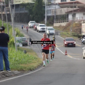 Runner Photo 5956418
