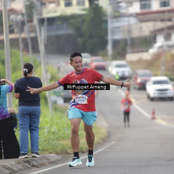Runner Photo 5956437