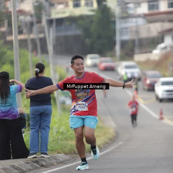 Runner Photo 5956446