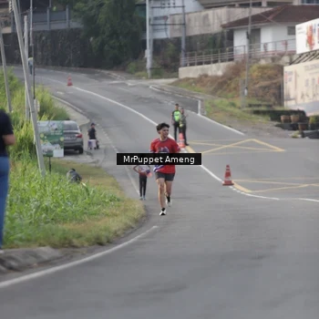 Runner Photo 5956535