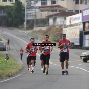 Runner Photo 5956612