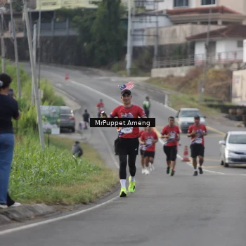 Runner Photo 5956616