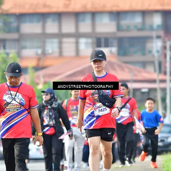Runner Photo 5956690