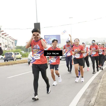 Runner Photo 5956709
