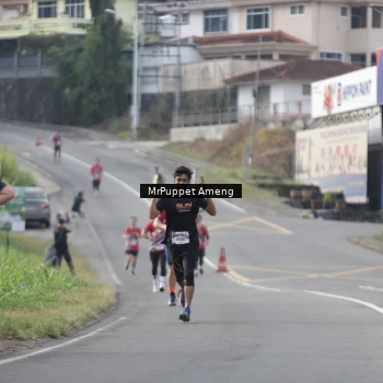 Runner Photo 5956782