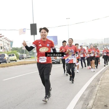 Runner Photo 5956784