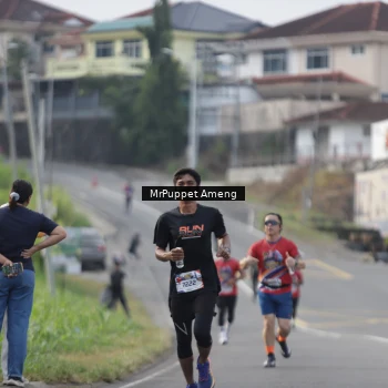 Runner Photo 5956792
