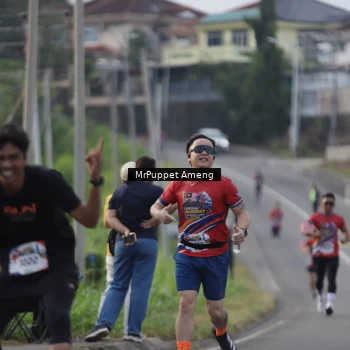 Runner Photo 5956817