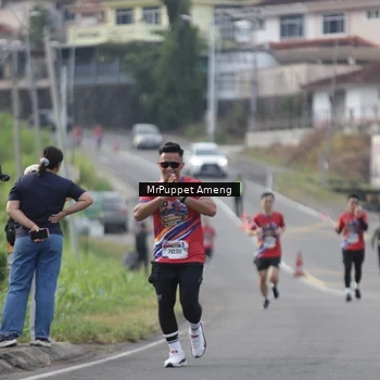 Runner Photo 5956837