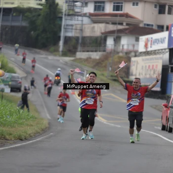 Runner Photo 5957003