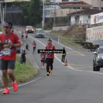 Runner Photo 5957192