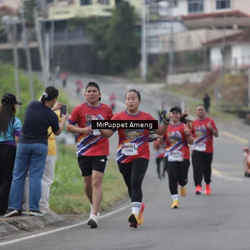 Runner Photo 5957234