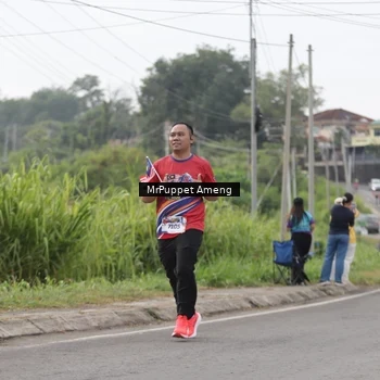 Runner Photo 5957271