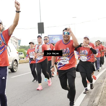 Runner Photo 5957352