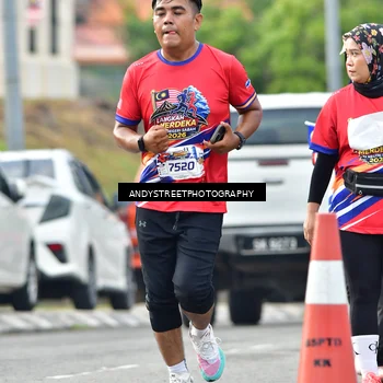Runner Photo 5957356
