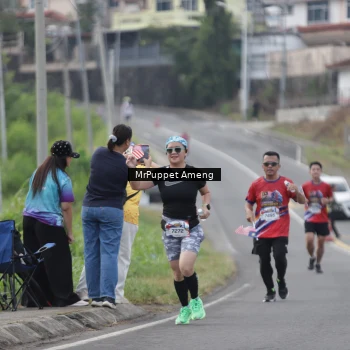 Runner Photo 5957368