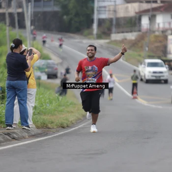 Runner Photo 5957410
