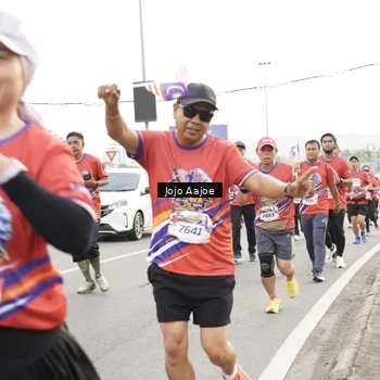 Runner Photo 5957434