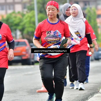 Runner Photo 5957540
