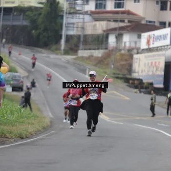 Runner Photo 5957554