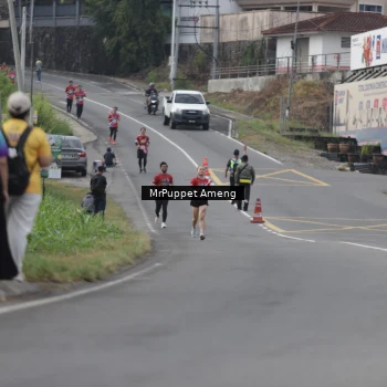 Runner Photo 5957596