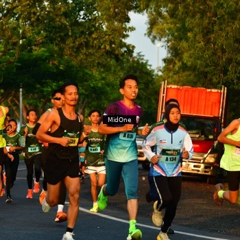Runner Photo 5957735