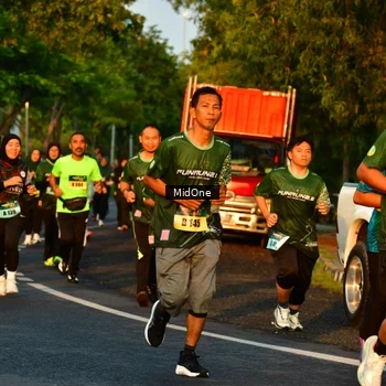 Runner Photo 5957998
