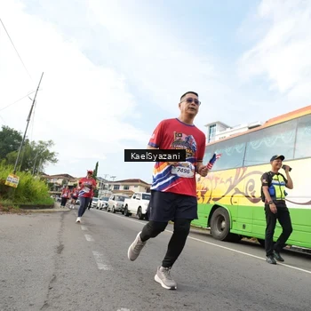 Runner Photo 5958000