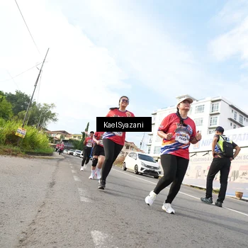 Runner Photo 5958115