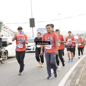 Runner Photo 5958242
