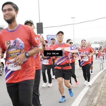 Runner Photo 5958345