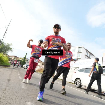 Runner Photo 5958408