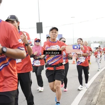 Runner Photo 5958483