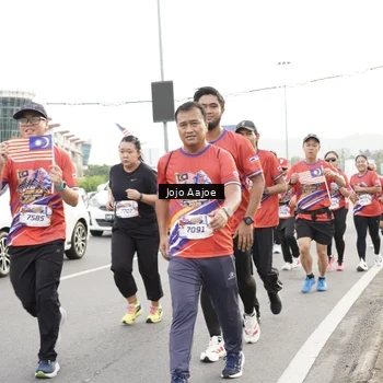 Runner Photo 5958565