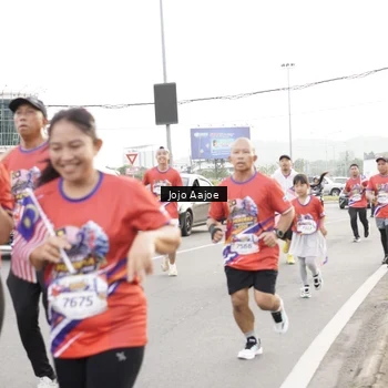 Runner Photo 5958740