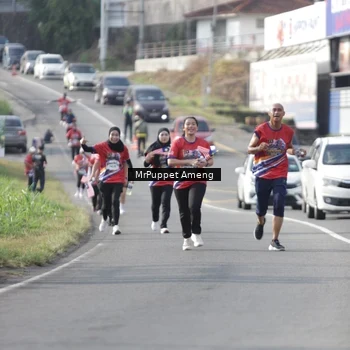 Runner Photo 5958836