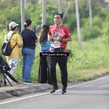 Runner Photo 5959350