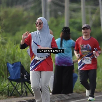 Runner Photo 5959611