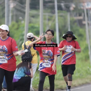 Runner Photo 5959742