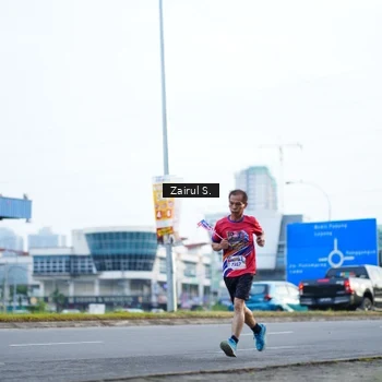 Runner Photo 5960573