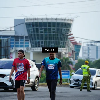 Runner Photo 5961124
