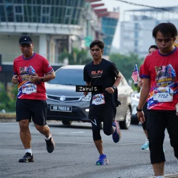 Runner Photo 5961229