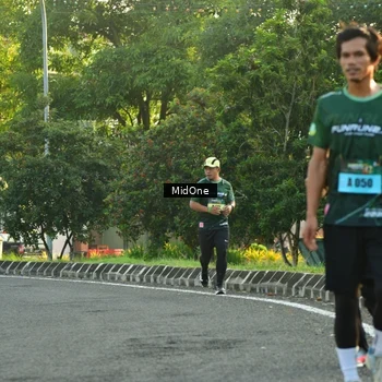 Runner Photo 5961615