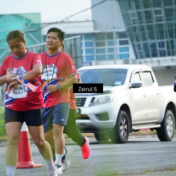 Runner Photo 5961764