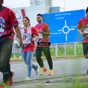Runner Photo 5961845